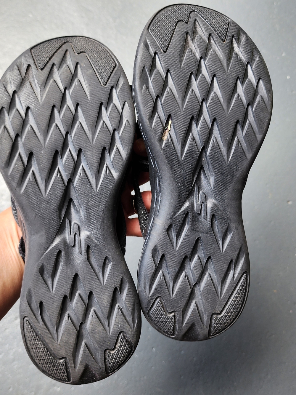 Skechers Goga Mat Sandals Women's Sz 7.5 Black Thong Flip Flops Slip On Cushion - Picture 5 of 5